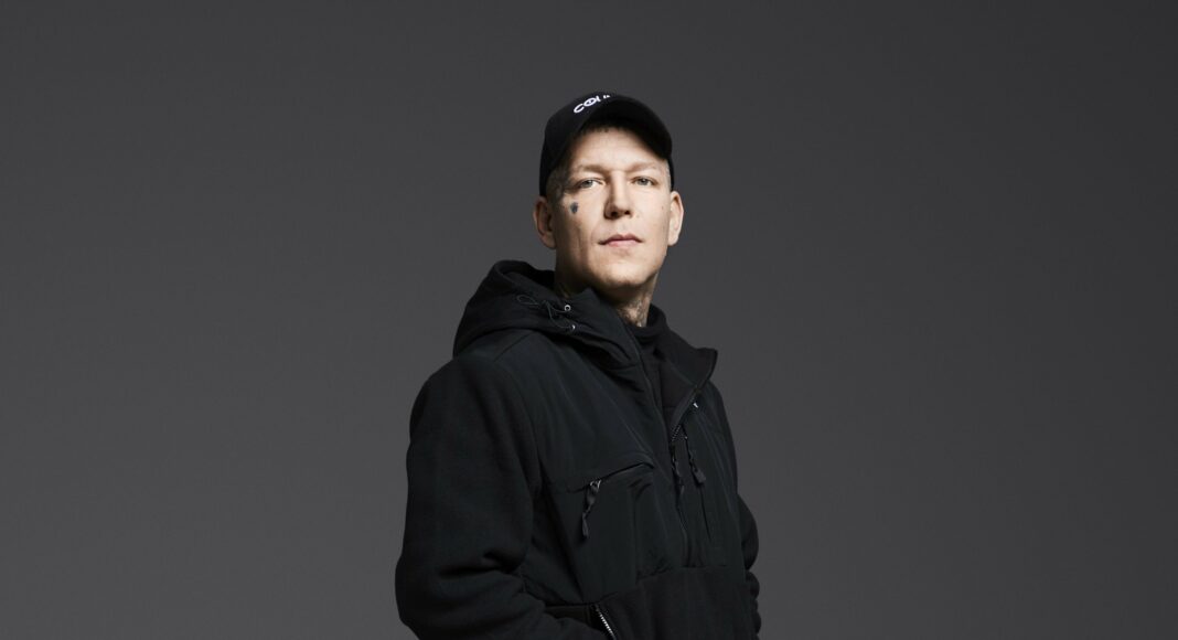 GET AWAY Shoot67823 2.2 scaled