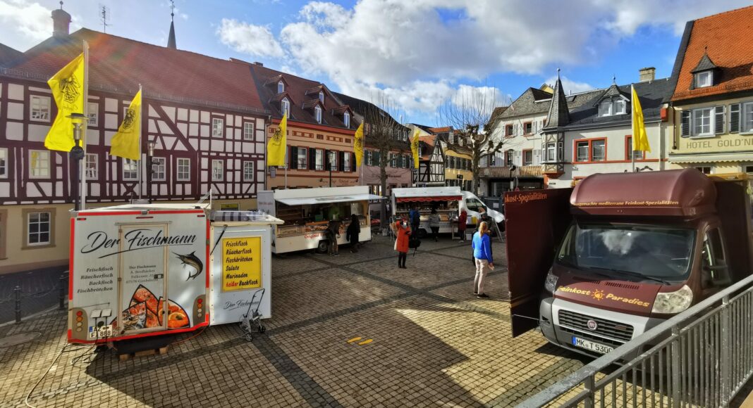 StadtOpp Wochenmarkt 2 scaled e1670410073124