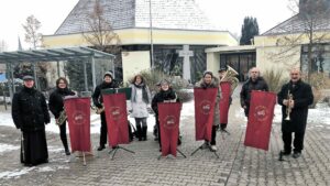 Weihnachtliche stimmung vor dem st. Marienwörth in bad kreuznach Stadtkapelle bad sobernheim 18. 12. 2022 scaled e1671530447683
