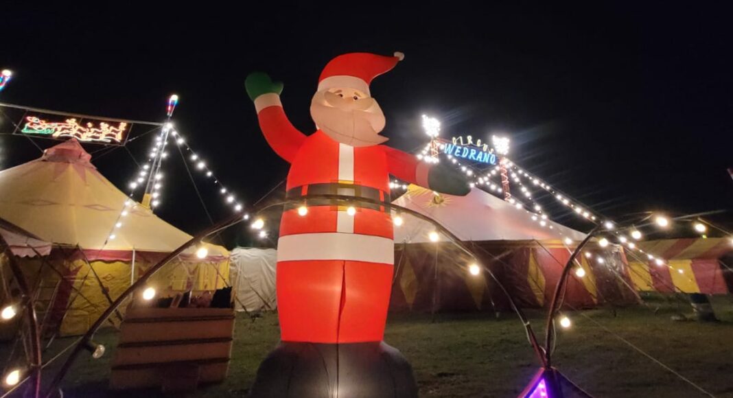 Weihnachtscircus Wedrano