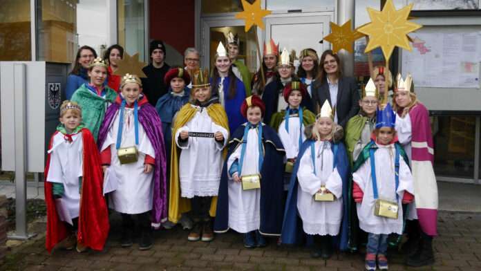 230102 Sternsinger Doell fl scaled e1672732269811