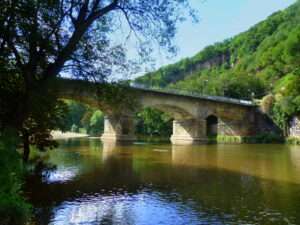 Erdrutsch an der salinenbrücke bei bad kreuznach - stadt sichert hangbereich Salinenbruecke bad kreuznach panoramio scaled