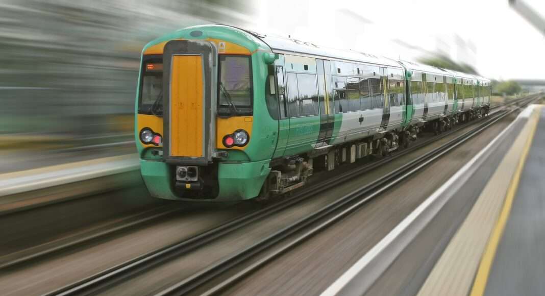 blur g4010519c8 1920