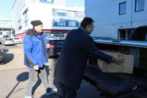 070223 Erdbebenhilfe IMG 3447