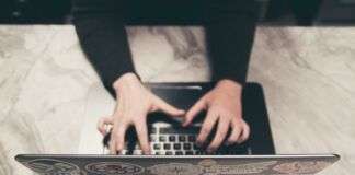 Laptop