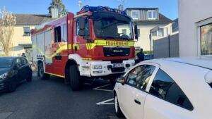 Kontrollfahrt der feuerwehr durch mainz-bretzenheim