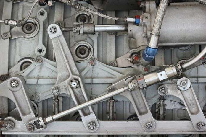 turbine-engine-2817617_1920