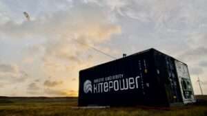 Frau nach unfall in lörzweiler im auto eingeklemmt