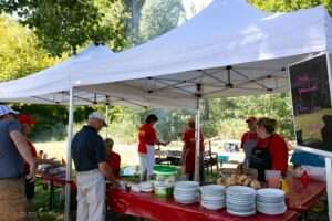 Nutzen sie die kraft der sonne: den balkon mit balkonsolaranlagen in ein mini-kraftwerk verwandeln Nutzen sie die kraft der sonne: den balkon mit balkonsolaranlagen in ein mini-kraftwerk verwandeln 1