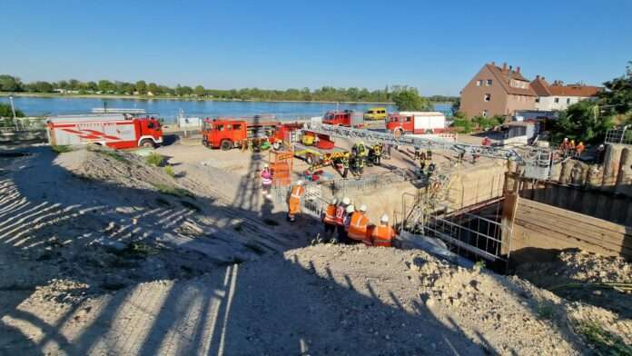 2023-09-07 17.51.50 nierstein_b420_alarmübung_112_thorsten_lüttringhaus