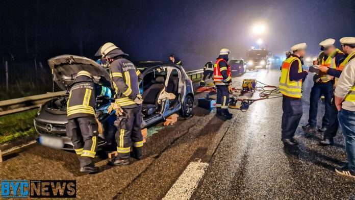 Schwerer Verkehrsunfall verursacht Vollsperrung und Verkehrschaos auf der Autobahn A60 bei Ingelheim | Foto: BYC-News