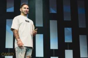 Was genau macht lukas lindler eigentlich?