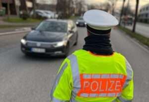 Polizeikontrollen in mainz: fokus auf verkehrssicherheit Polizeikontrollen in mainz: fokus auf verkehrssicherheit