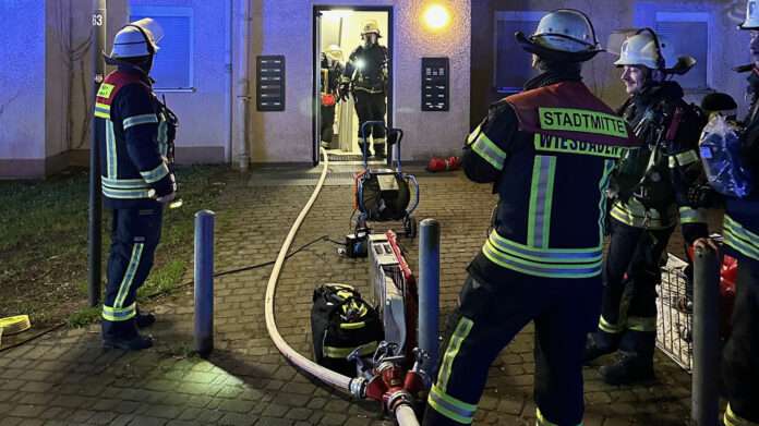 Kellerbrand in der Kastellstraße | Foto: BF Wiesbaden
