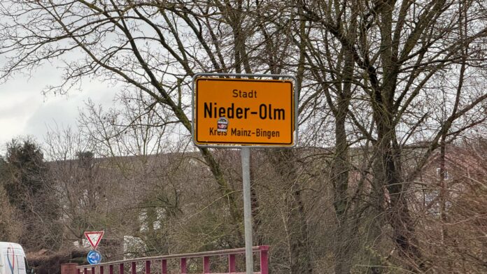 Ortsschild Nieder-Olm