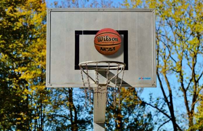 basketball-hoop-2824682_1280