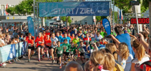 Wiesbaden: polizeipräsidium westhessen ehrt mutige bürgerinnen und bürger für herausragende zivilcourage Wiesbaden: polizeipräsidium westhessen ehrt mutige bürgerinnen und bürger für herausragende zivilcourage