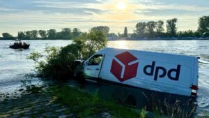 Dubioser fund in worms - angler entdeckt transporter im rhein