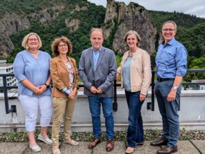 Vollsperrung in wiesbaden-biebrich in der oberriethstraße