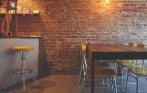 Schwerer unfall im taunus: junger fahrer verwickelt in tödlichen crash