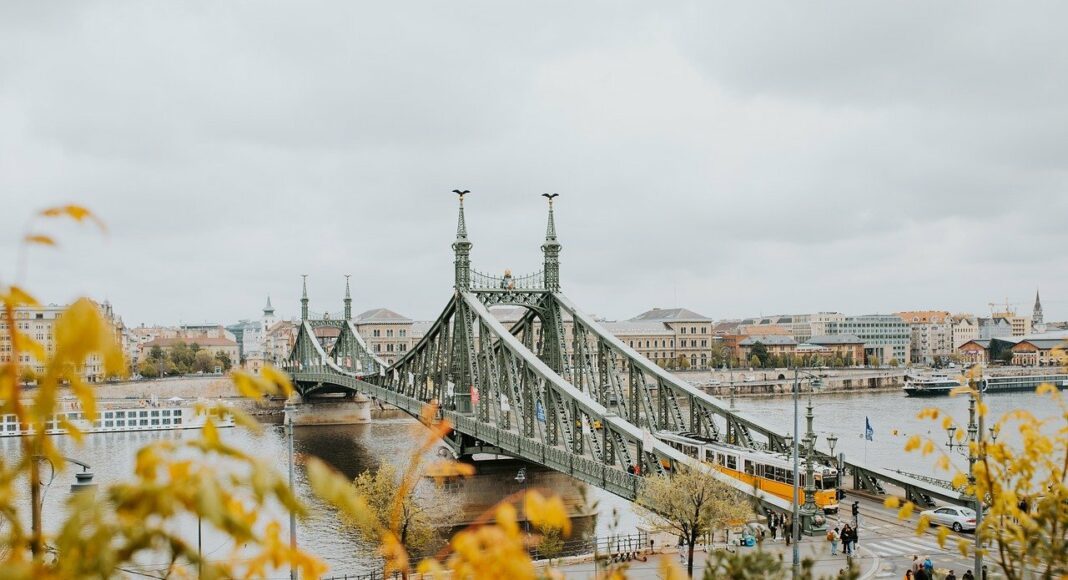 budapest-7810815_1280