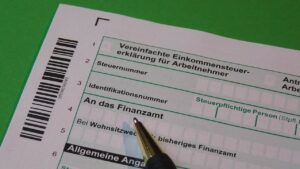 Rheingau aktuell: fahndung nach tätergruppe aus eltville am rhein
