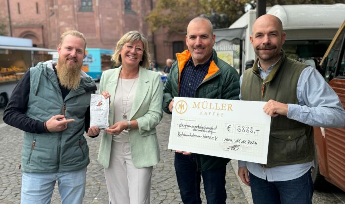 Andreas Bockius, Andrea Grimme, Kai Leimig, Dominic Müller (von l.n.r.) Müller Kaffeerösterei GmbH