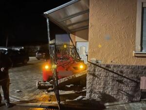 720 ps ferrari kracht in wohnhaus 720 ps ferrari kracht in wohnhaus