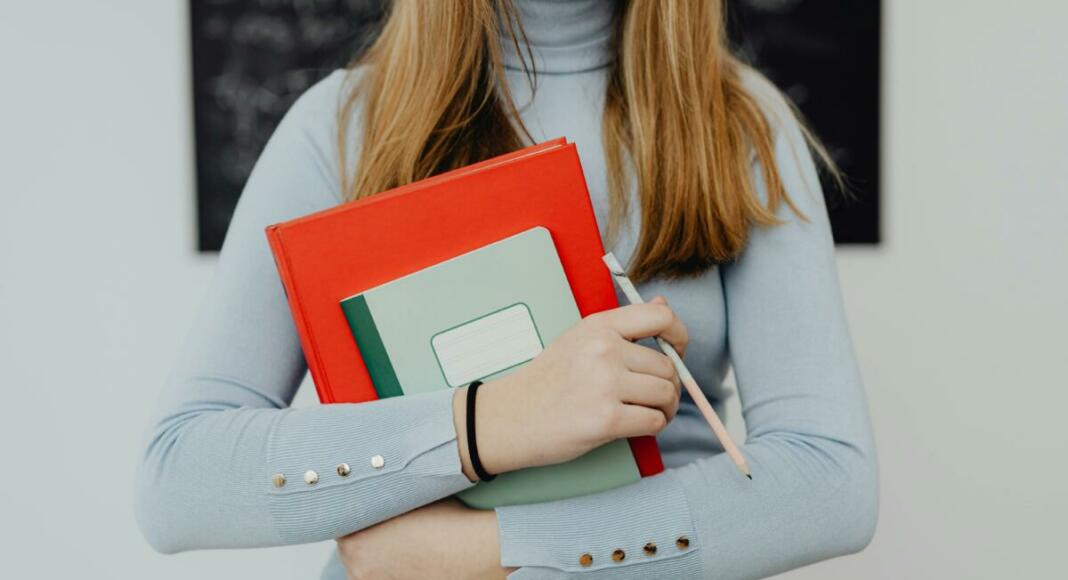 pexels-karolina-grabowska-6256105