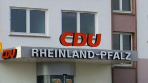 Vw stoppt produktion in wolfsburg