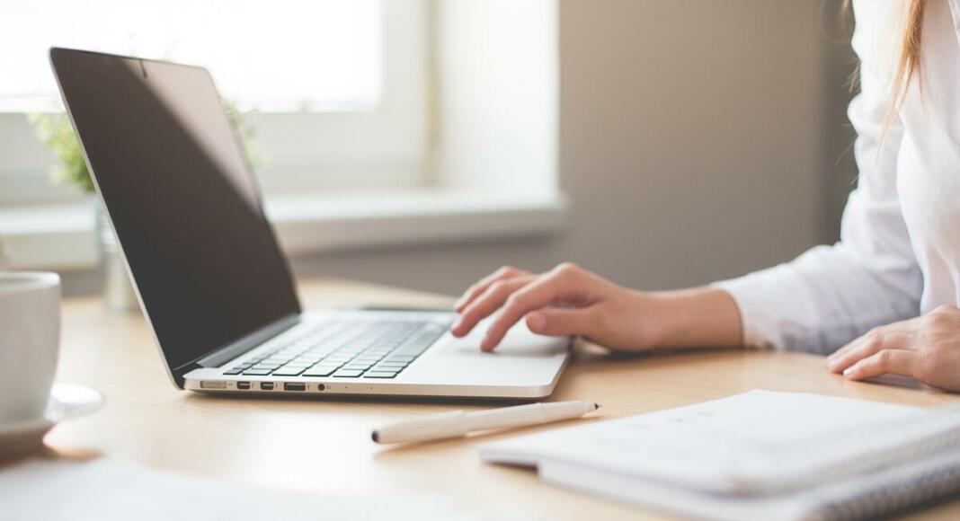 notebook-2386034_1280