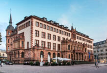 SPD Wiesbaden irritiert über CDU-Sondierungen Wiesbaden Neues Rathaus SPD Wiesbaden