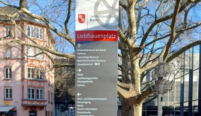 Fußgängertafel Mainz