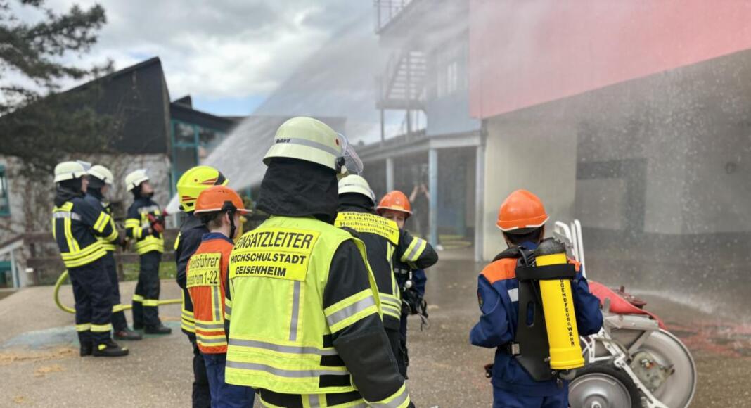 Übung der Jugendfeuerwehr Geisenheim | Quelle: Feuerwehr der Hochschulstadt Geisenheim