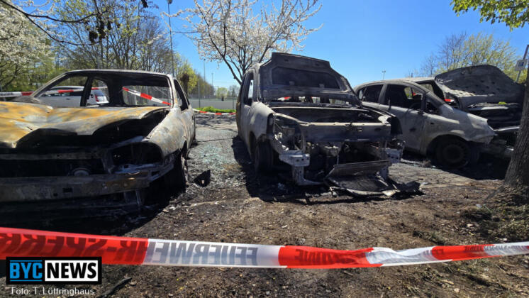 Fahrzeugbrand in Harxheim | Foto: BYC-News | Thorsten Lüttringhaus