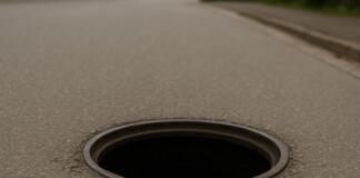 Symbolbild fehlender Kanaldeckel - BYC-News.de