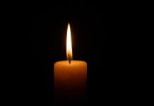 Tödlicher Unfall in Südhessen – Kind und Seniorin verstorben Trauerkerze Symbolbild BYC-News | Groß-Gerau