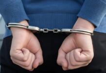 Polizei nimmt fünf Tatverdächtige in Ginsheim-Gustavsburg fest Symbolbild Festnahme BYC-News