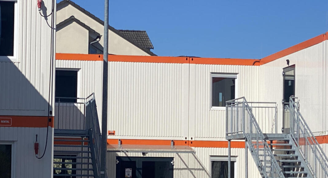 Die Container an der BBS in Bingen werden jetzt wieder abgebaut.