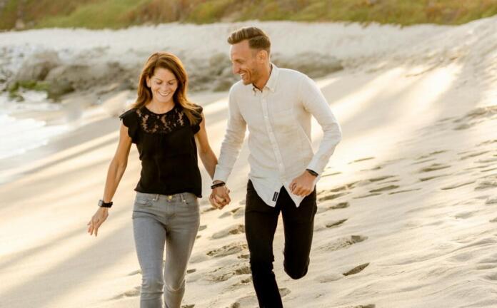Paar am Strand, Traum vom Wohlstand