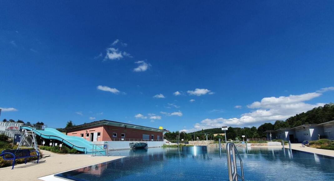 Freibad Taunusstein - Foto: Stadt Taunusstein Freibad Taunusstein - Foto: Stadt Taunusstein