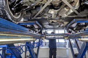 TÜV Untersuchung Symbolbild