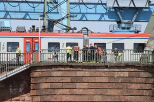 Zugunfall in mainz: mann stirbt nach kollision – fahrgäste evakuiert Zugunfall mainz - byc-news