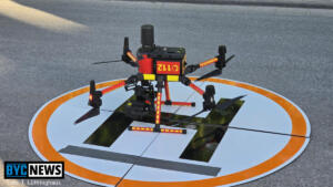 Ingelheim: drohneneinsatz bei löscharbeiten der feuerwehr Flächenbrand in ingelheim | foto: byc-news | thorsten lüttringhaus