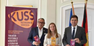 Landrat Klaus Peter Schellhaas (1. Vorsitzender, Landkreis Darmstadt-Dieburg), Marina Stuckert (Geschäftsführerin), Regierungspräsident Prof. Dr. Jan Hilligardt.