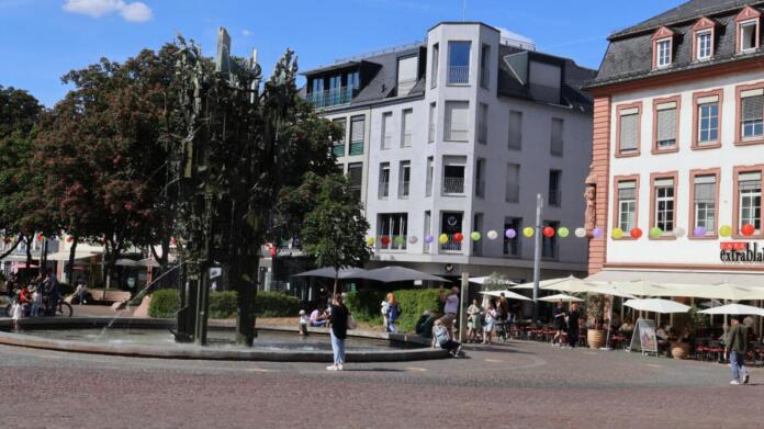 Fastnachtsbrunnen Mainz Fastnachtsbrunnen Mainz