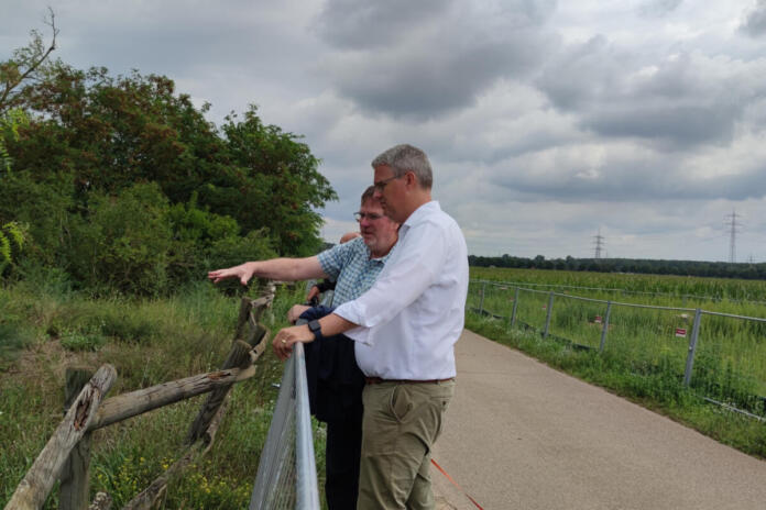 Stadt Rüsselsheim erweitert Sanddünen-Fläche