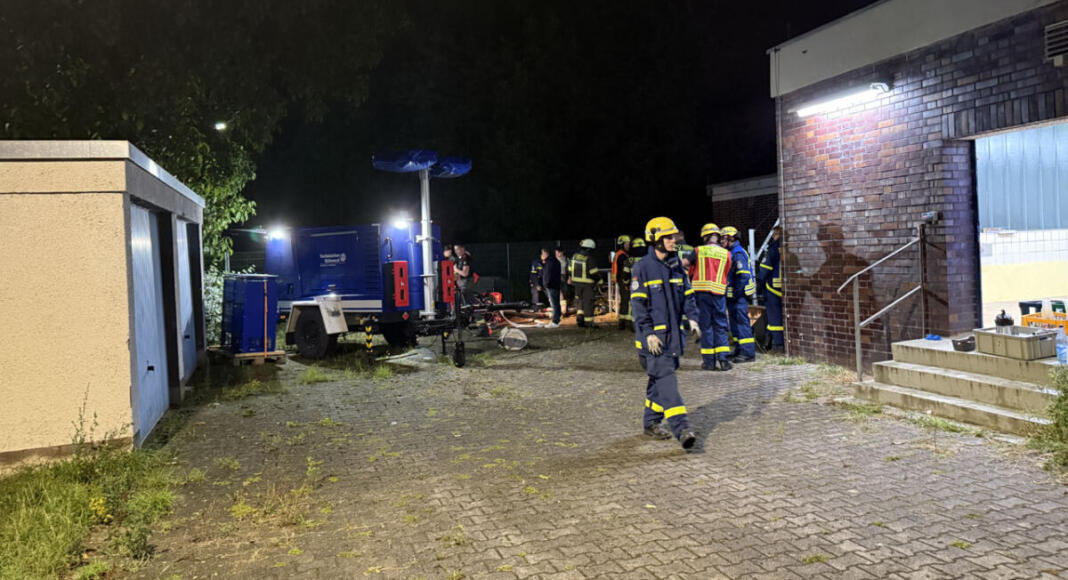 Unwetter Nauheim, Feuerwehr Unwetter Nauheim, Feuerwehr