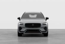 Volvo krönt die Mittelklasse mit neuem Doppel Volvo XC60 Plug-in-Hybrid Ultra Black Edition Signature