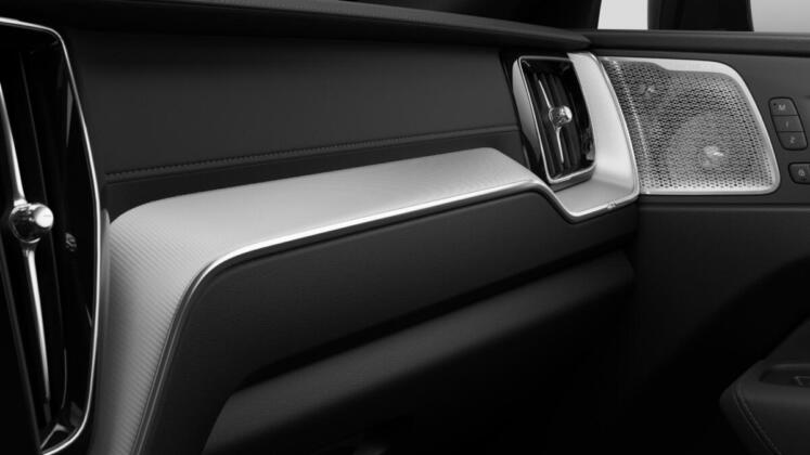 Volvo XC60 Plug-in-Hybrid Ultra Black Edition Signature